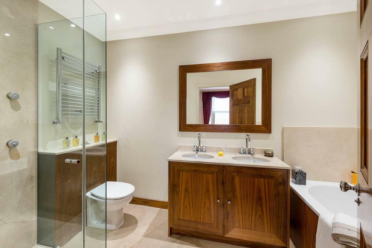 Grand Ambassadorial Duplex Apartment Hyde Park London Bagian luar foto
