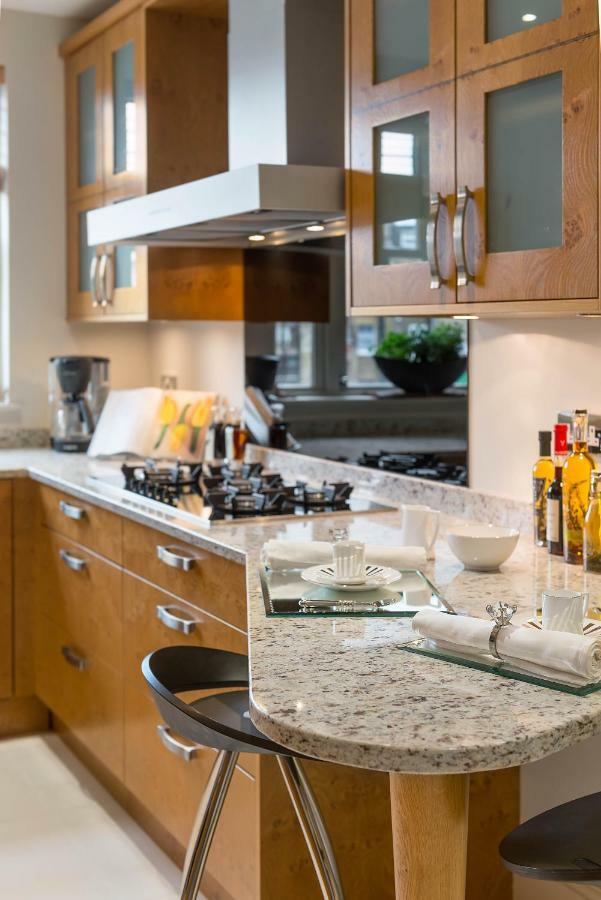 Grand Ambassadorial Duplex Apartment Hyde Park London Bagian luar foto