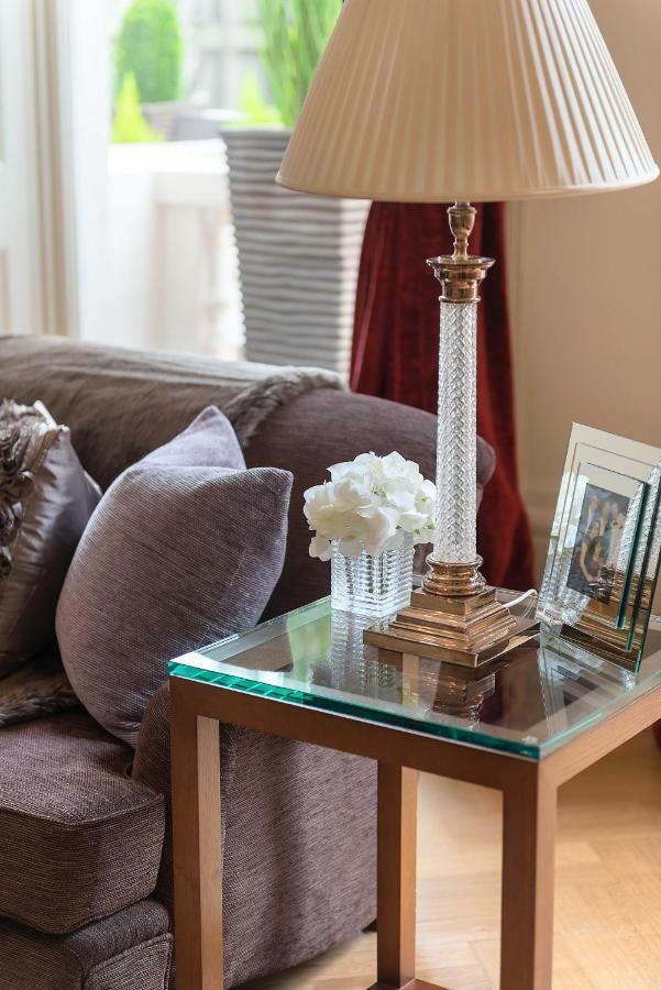 Grand Ambassadorial Duplex Apartment Hyde Park London Bagian luar foto